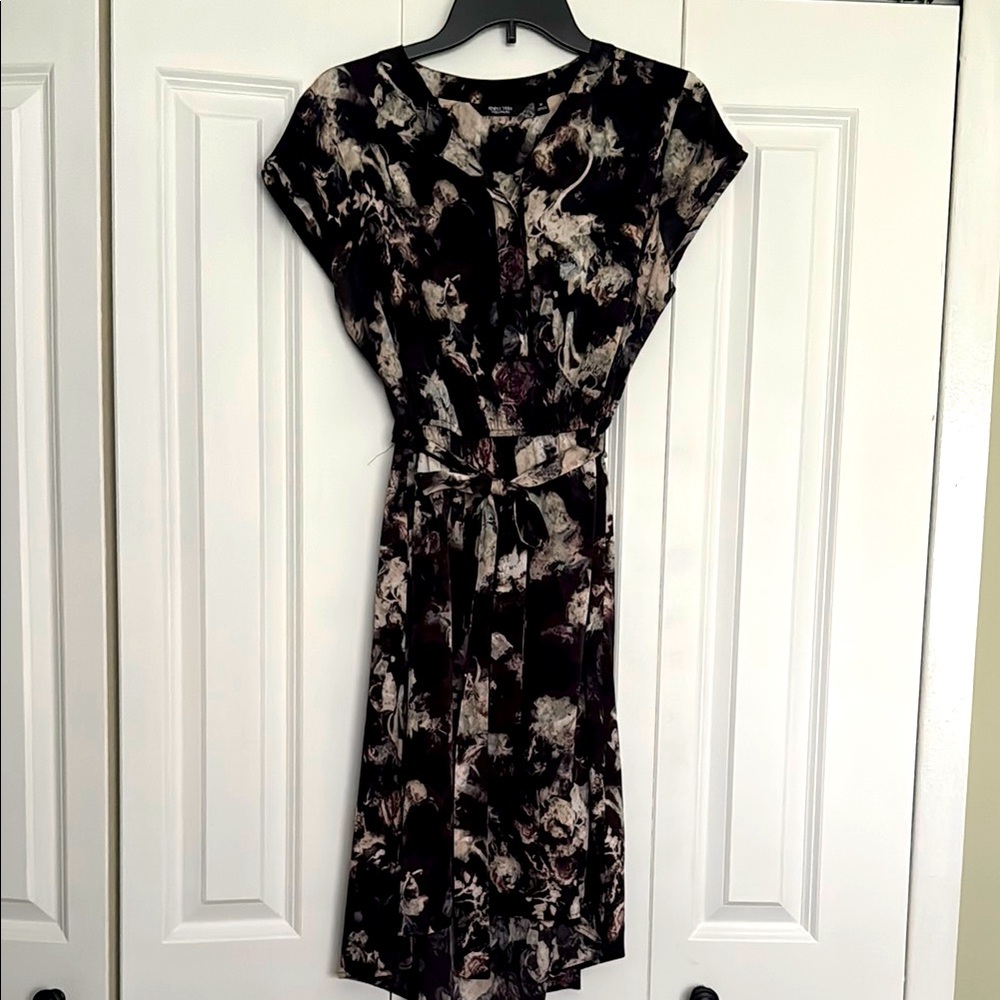 Elegant Black and Cream Dress Simply Vera Size M